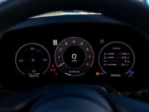 Used 2025 Porsche 911 Carrera image 45