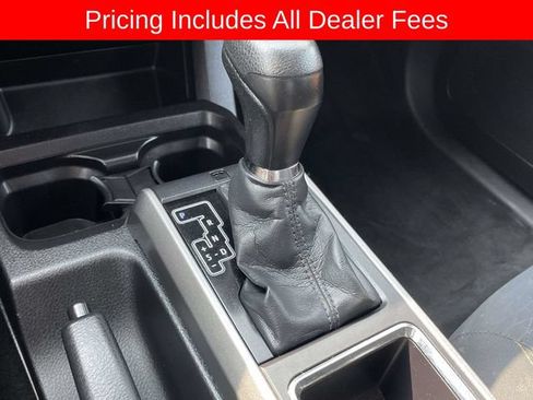 Used 2016 Toyota Tacoma SR5 w/ Towing Package RWD image 32
