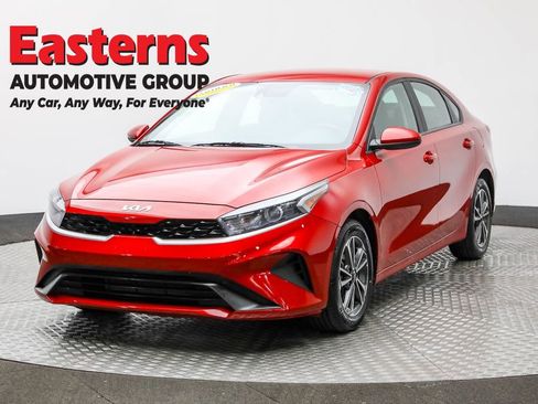 Used 2024 Kia Forte LXS image 1