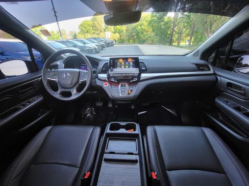 Certified 2023 Honda Odyssey Sport image 16