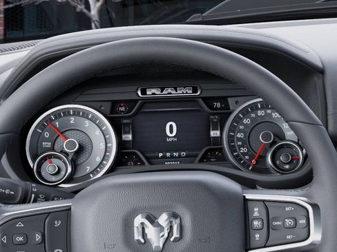 New 2026 RAM 1500 Laramie AWD/4WD image 17