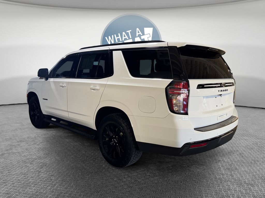 Used 2023 Chevrolet Tahoe Z71 w/ Luxury Package AWD/4WD image 6