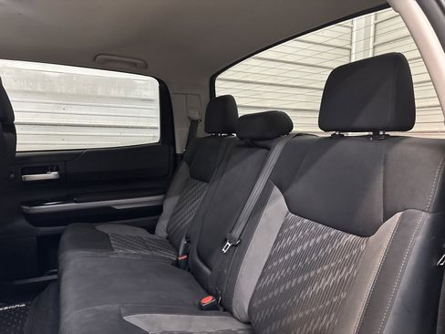 Used 2018 Toyota Tundra SR5 image 25