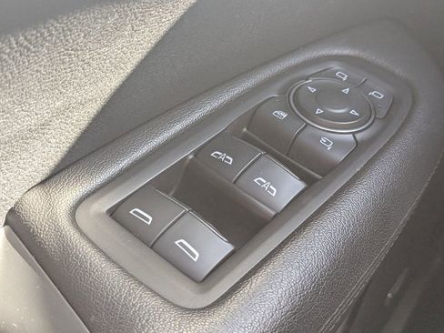 Used 2017 Cadillac XT5 Luxury w/ Advanced Security Package image 12