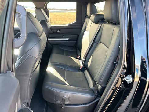 Used 2024 Toyota Tacoma TRD Off-Road image 21