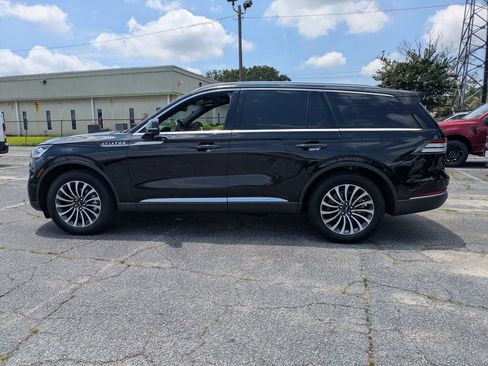 Certified 2023 Lincoln Aviator Reserve w/ Elements Package Plus AWD/4WD image 8