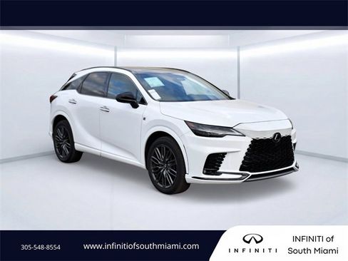 Used 2023 Lexus RX 500h F Sport image 3