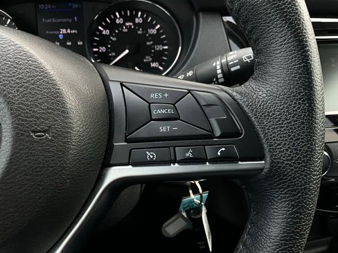 Used 2019 Nissan Rogue S w/ Special Edition Package image 32