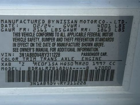 Certified 2024 Nissan Sentra SR FWD image 30