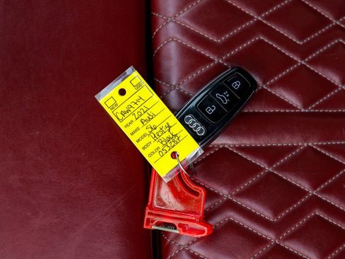 Used 2021 Audi S6 Prestige w/ Prestige Package image 65