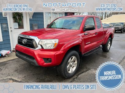 Used 2014 Toyota Tacoma 4x4 Access Cab w/ SR5 Package