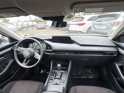 Used 2022 MAZDA MAZDA3 Sedan FWD image 16