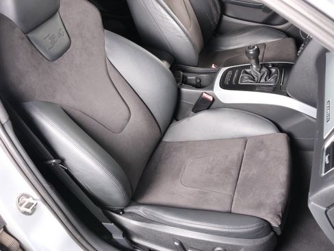 Used 2010 Audi S4 Premium Plus image 21