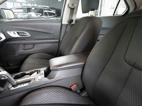 Used 2015 Chevrolet Equinox LS FWD image 10