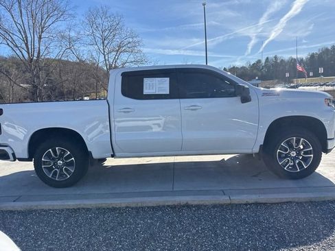 Used 2021 Chevrolet Silverado 1500 RST image 3