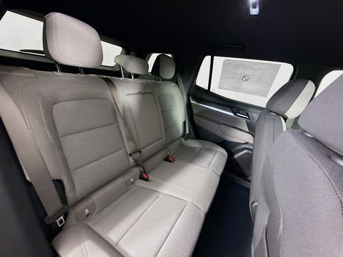 New 2025 GMC Terrain Elevation image 27