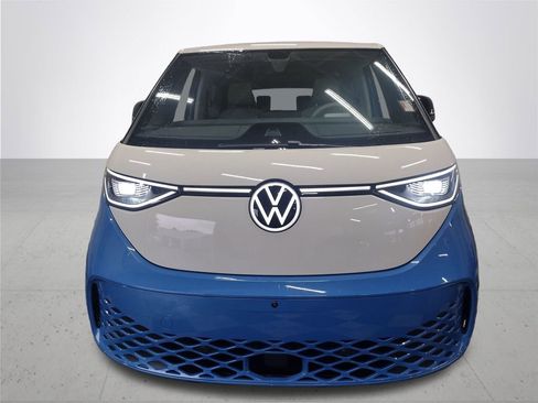 New 2025 Volkswagen ID. Buzz 1st Edition image 42