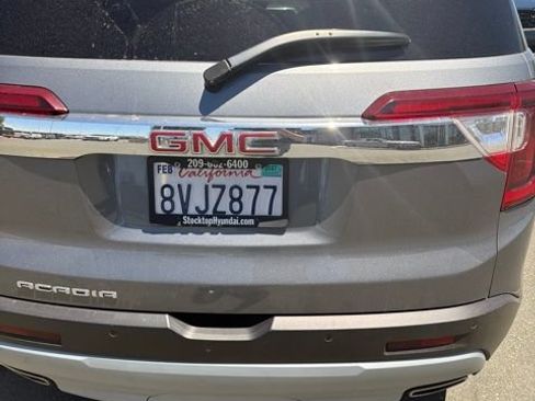 Used 2021 GMC Acadia SLE w/ LPO, Floor Liner Package FWD image 8