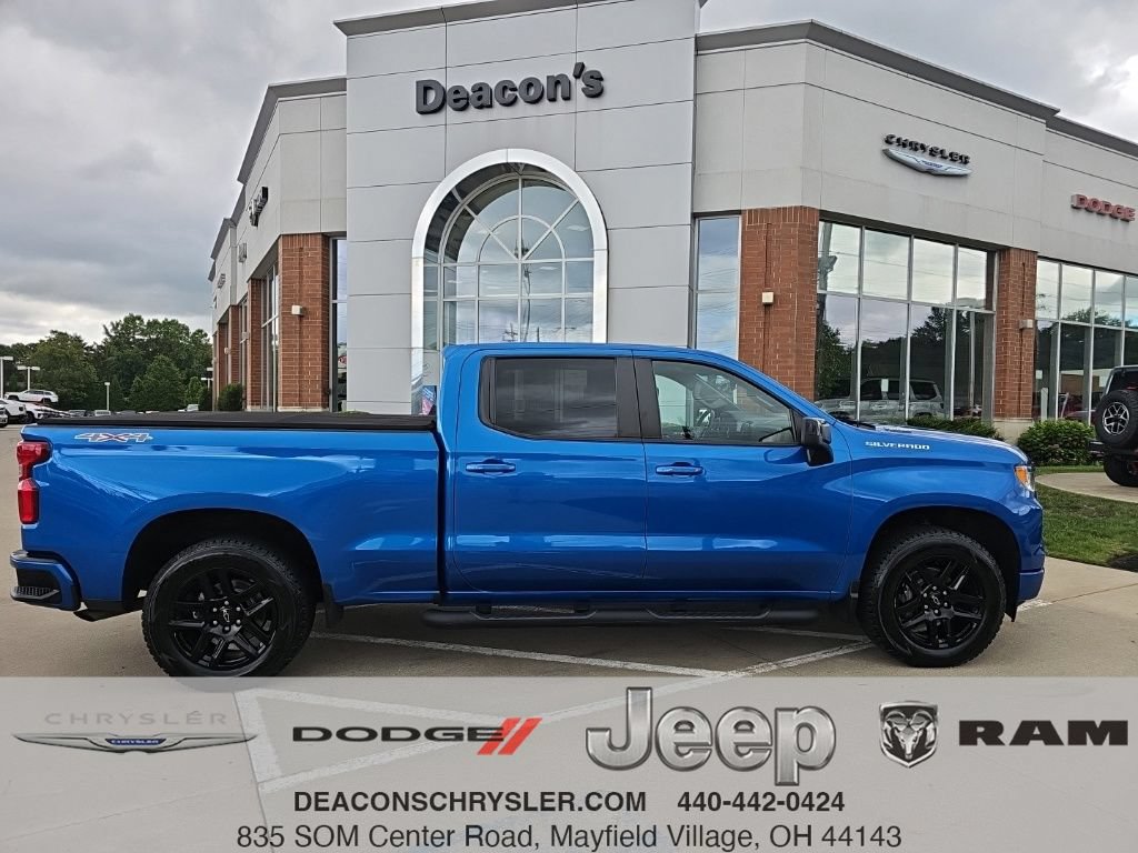 Used 2023 Chevrolet Silverado 1500 RST w/ Convenience Package II AWD/4WD image 1