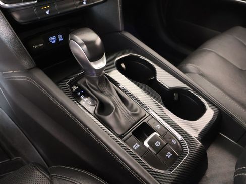 Used 2019 Hyundai Santa Fe Limited FWD image 8
