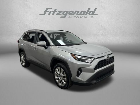 Used 2024 Toyota RAV4 XLE Premium w/ Weather Package AWD/4WD image 7