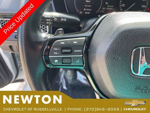 Used 2023 Honda Civic Sport image 13
