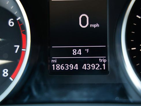 Used 2017 Volkswagen Passat 1.8T S image 39