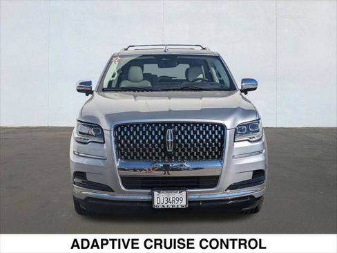 Used 2024 Lincoln Navigator Black Label AWD/4WD image 8