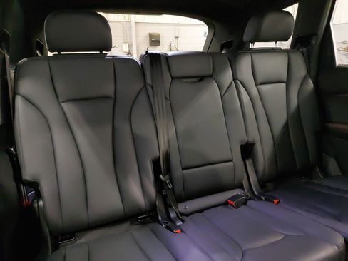 Used 2023 Audi Q7 2.0T Premium Plus w/ Premium Plus Package image 12