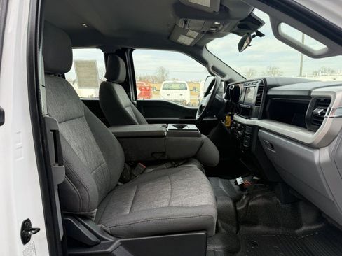 Used 2023 Ford F550 4x4 SuperCab Super Duty image 8