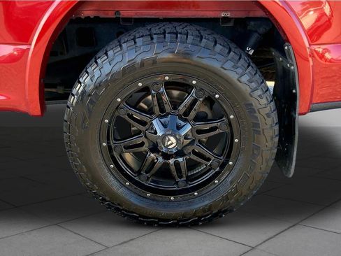 Used 2019 Ford F150 Lariat w/ Equipment Group 502A Luxury image 10