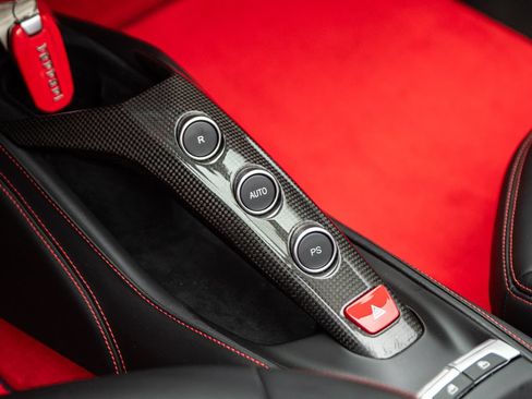 Used 2018 Ferrari 488 Spider RWD image 26