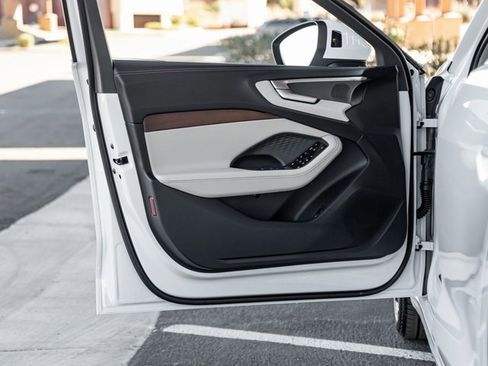 New 2025 Audi A5 2.0T Prestige image 11