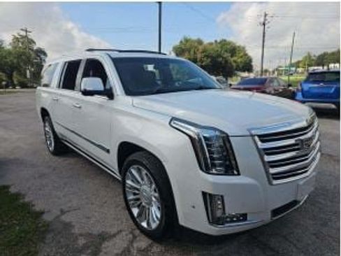 Used 2018 Cadillac Escalade ESV Platinum RWD image 1