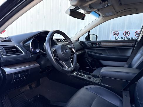 Used 2018 Subaru Outback 3.6R Limited image 20