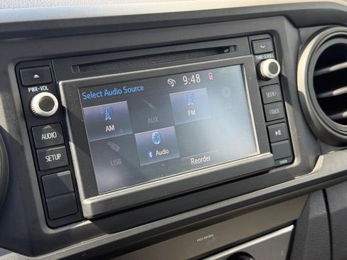 Used 2019 Toyota Tacoma SR AWD/4WD image 23