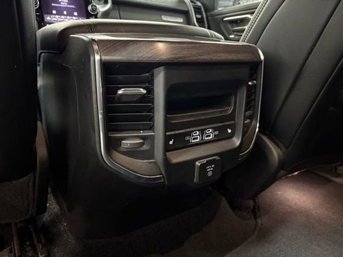Used 2025 RAM 1500 Laramie AWD/4WD image 20