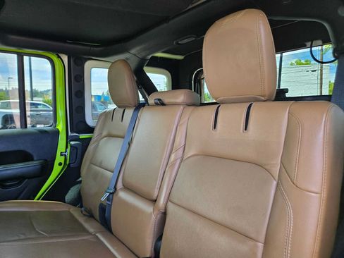 Used 2021 Jeep Wrangler Unlimited Rubicon 4xe AWD/4WD image 25