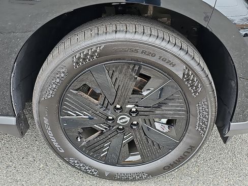 Certified 2025 Nissan Murano SV image 8