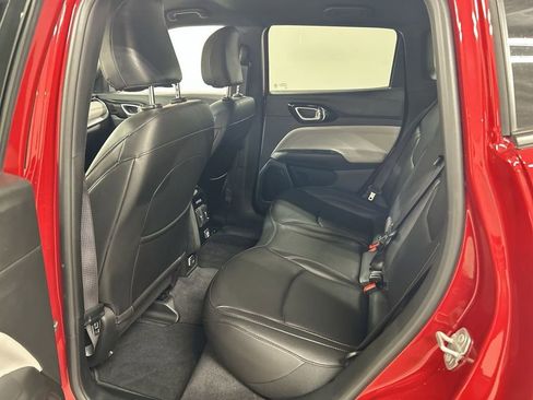 Certified 2024 Jeep Compass Limited AWD/4WD image 19