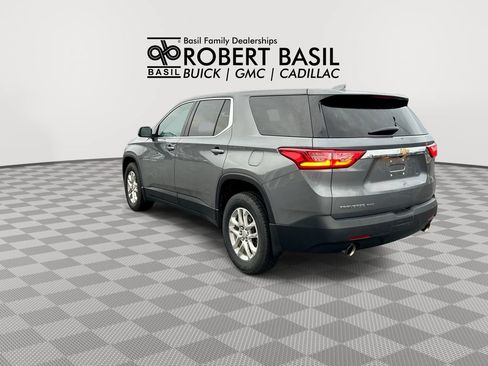 Used 2021 Chevrolet Traverse LS AWD/4WD image 6
