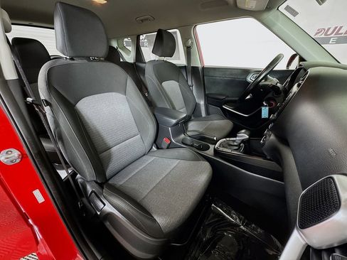 Used 2020 Kia Soul GT-Line image 25