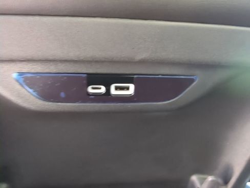 New 2026 Chrysler Pacifica Select w/ S Appearance Package FWD image 42