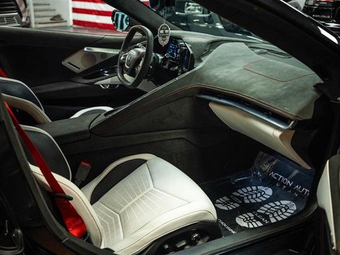 Used 2023 Chevrolet Corvette Stingray Premium Cpe RWD image 10