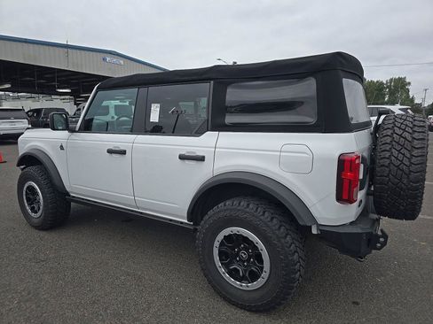 Used 2022 Ford Bronco Black Diamond AWD/4WD image 4