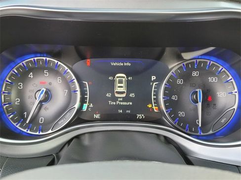 New 2026 Chrysler Pacifica Limited w/ S Appearance Package image 10