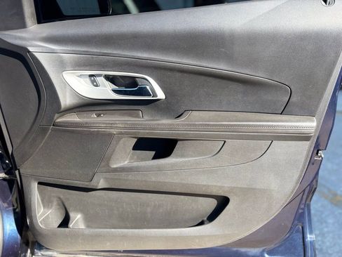 Used 2017 Chevrolet Equinox LS image 10