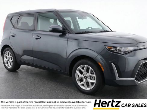 Used 2025 Kia Soul LX w/ LX Technology Package image 1