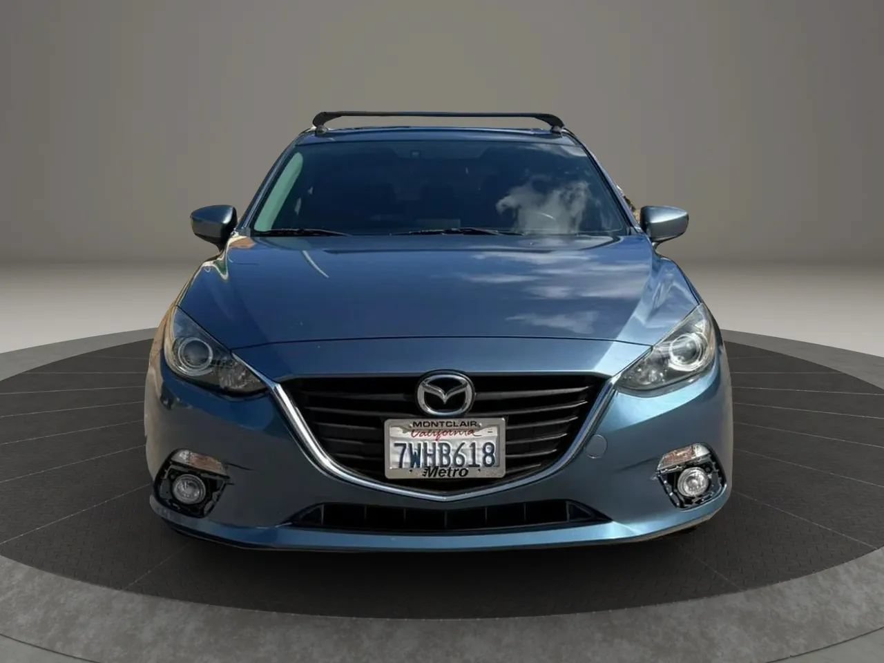 Used 2016 MAZDA MAZDA3 i Touring FWD image 2