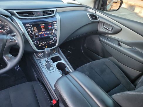 Used 2021 Nissan Murano S image 23